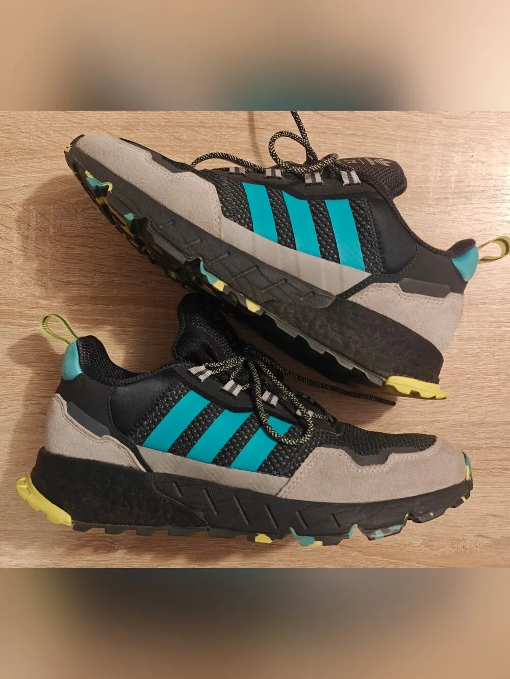adidas low top